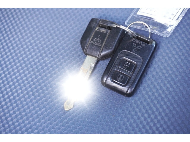 三菱ふそうキャンターダンプ小型（2t・3t）[写真40]