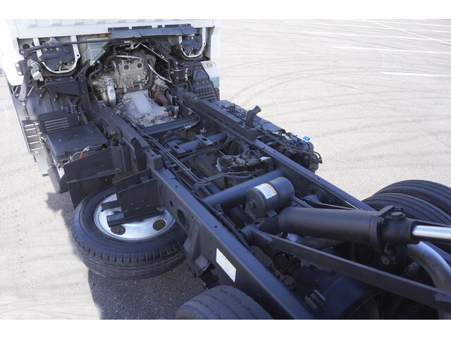 三菱ふそうキャンターダンプ小型（2t・3t）[写真08]