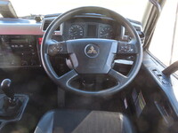 三菱ふそうファイターアルミブロック中型（4t）[写真23]