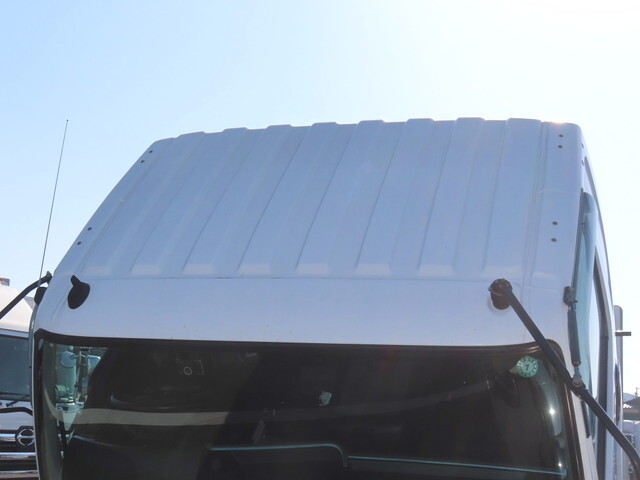 三菱ふそうファイターアルミブロック中型（4t）[写真34]