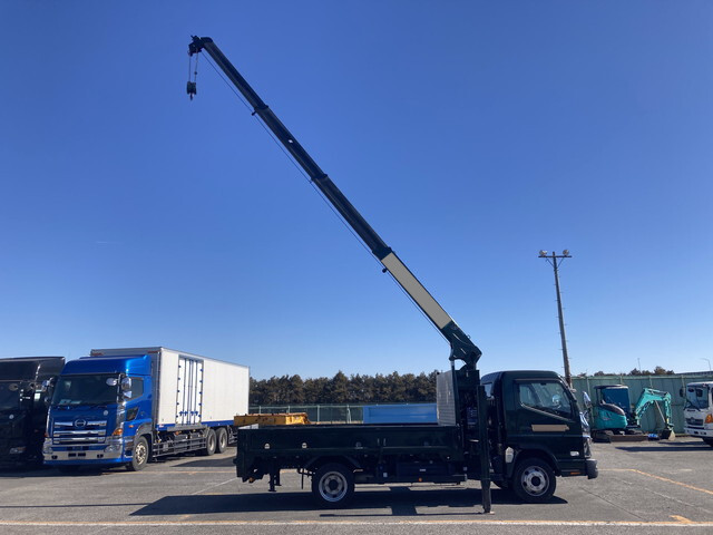 三菱ふそうキャンターセルフクレーン4段小型（2t・3t）[写真06]