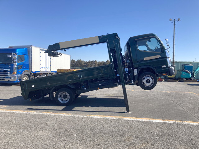 三菱ふそうキャンターセルフクレーン4段小型（2t・3t）[写真08]