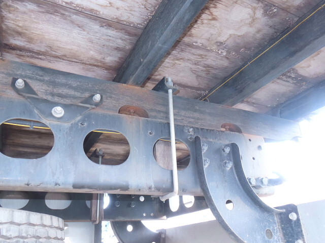 三菱ふそうファイターアルミブロック中型（4t）[写真10]