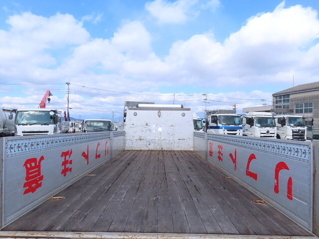 三菱ふそうファイターアルミブロック中型（4t）[写真29]