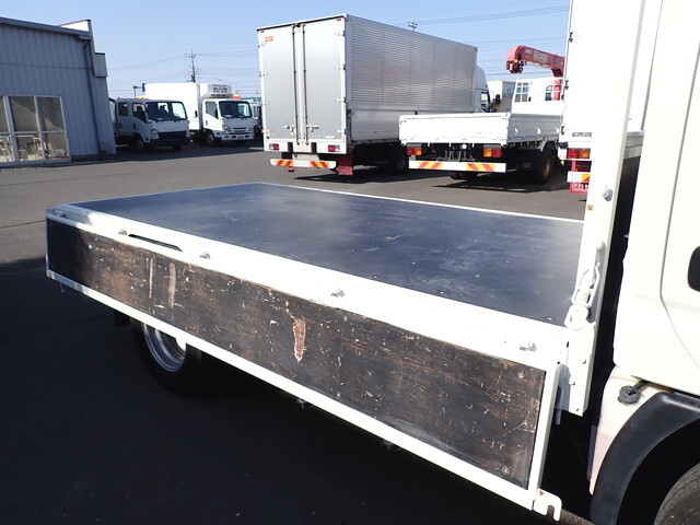 日野デュトロ平ボディ小型（2t・3t）[写真12]