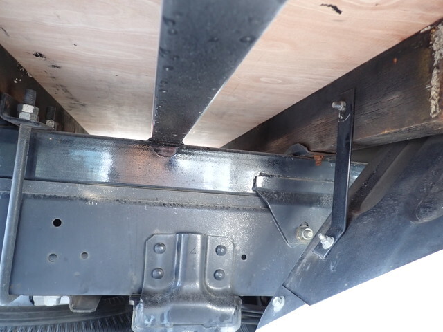 日野デュトロ平ボディ小型（2t・3t）[写真16]