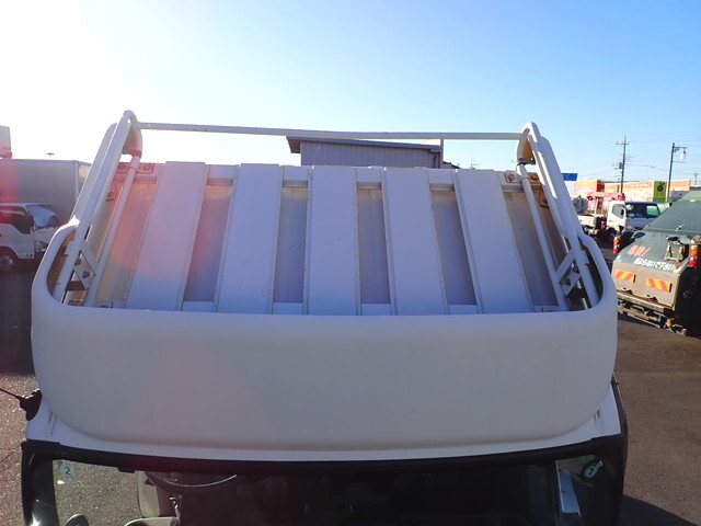 日野デュトロ平ボディ小型（2t・3t）[写真28]