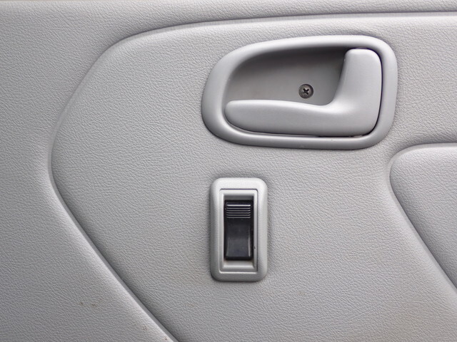 日野デュトロダブルキャブ（Wキャブ）小型（2t・3t）[写真31]