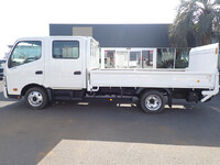 日野デュトロダブルキャブ（Wキャブ）小型（2t・3t）[写真05]