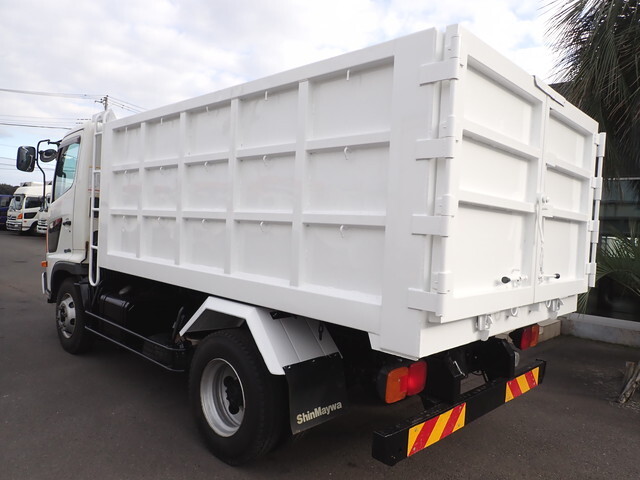 日野レンジャー深ダンプ（土砂禁ダンプ）中型（4t）[写真02]