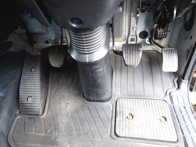 日野レンジャー深ダンプ（土砂禁ダンプ）中型（4t）[写真30]