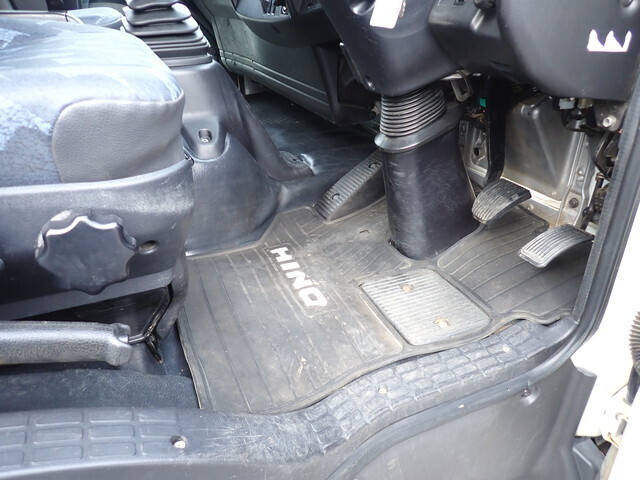 日野レンジャー深ダンプ（土砂禁ダンプ）中型（4t）[写真35]