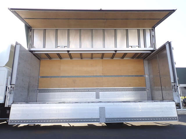 日野レンジャーアルミウイング中型（4t）[写真11]