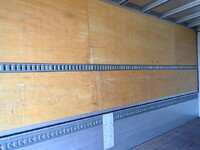 日野レンジャーアルミウイング中型（4t）[写真20]