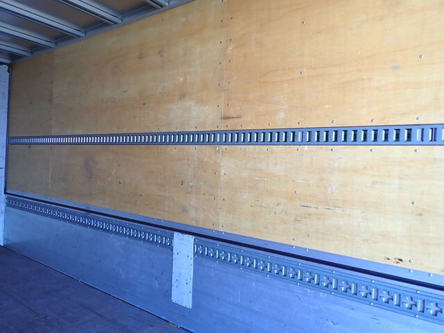 日野レンジャーアルミウイング中型（4t）[写真20]