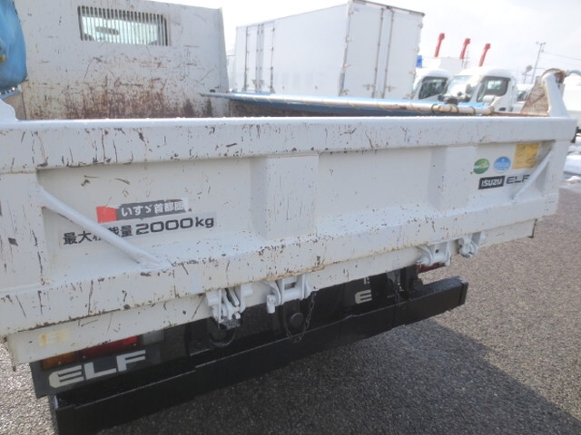 いすゞエルフダンプ小型（2t・3t）[写真21]