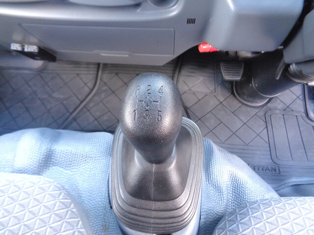 マツダタイタンダブルキャブ（Wキャブ）小型（2t・3t）[写真34]