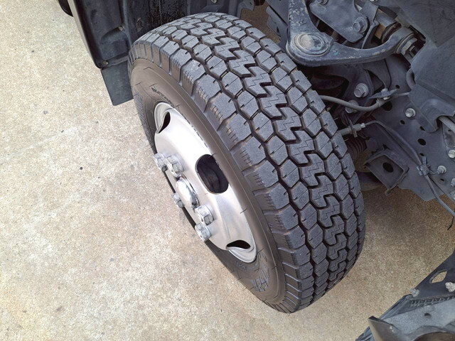 日野デュトロ平ボディ小型（2t・3t）[写真25]