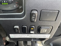 三菱ふそうファイターアルミウイング中型（4t）[写真11]