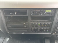 三菱ふそうファイターアルミウイング中型（4t）[写真13]