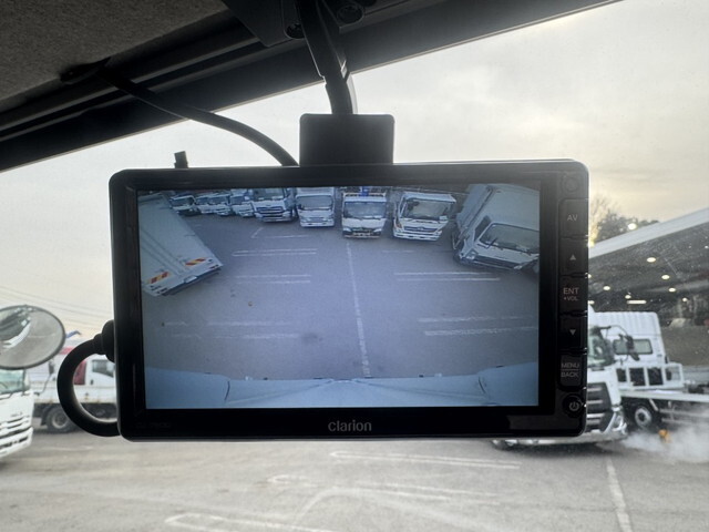 三菱ふそうファイターアルミウイング中型（4t）[写真13]