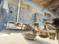 いすゞエルフ平ボディ小型（2t・3t）[写真18]