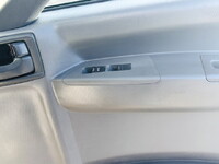 いすゞエルフ平ボディ小型（2t・3t）[写真28]