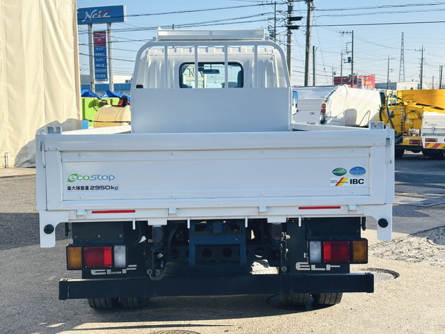 いすゞエルフ平ボディ小型（2t・3t）[写真06]