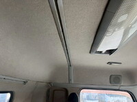 UDトラックスクオンダンプ大型（10t）[写真15]