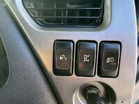 UDトラックスクオンダンプ大型（10t）[写真16]