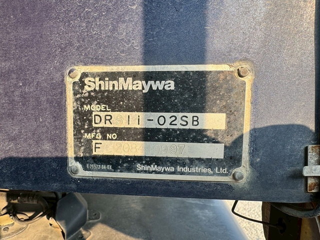 UDトラックスクオンダンプ大型（10t）[写真25]