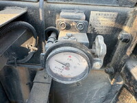 UDトラックスクオンダンプ大型（10t）[写真33]