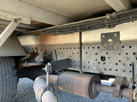 いすゞフォワード冷凍車（冷蔵車）中型（4t）[写真29]