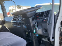 いすゞフォワード冷凍車（冷蔵車）中型（4t）[写真36]