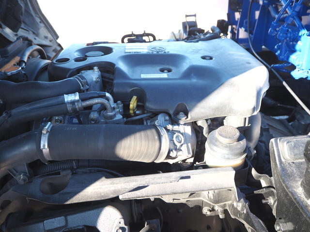 いすゞエルフクレーン3段小型（2t・3t）[写真34]