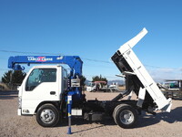 いすゞエルフクレーン3段小型（2t・3t）[写真05]