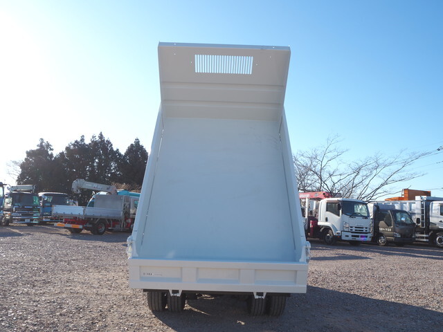 いすゞエルフクレーン3段小型（2t・3t）[写真05]