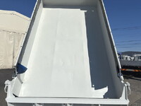 いすゞフォワードダンプ中型（4t）[写真08]