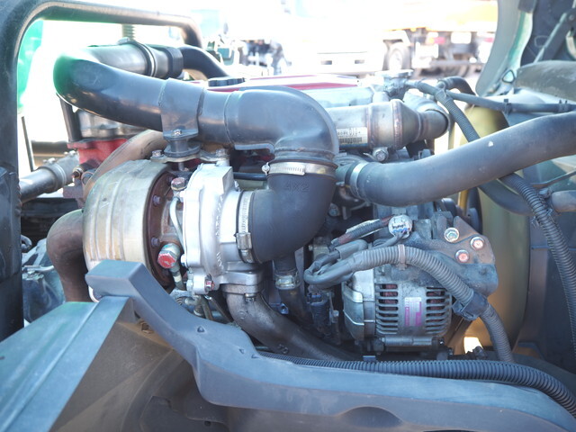 日野デュトロバキュームカー小型（2t・3t）[写真11]