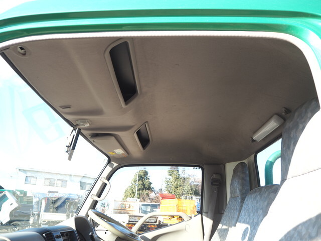 日野デュトロバキュームカー小型（2t・3t）[写真35]