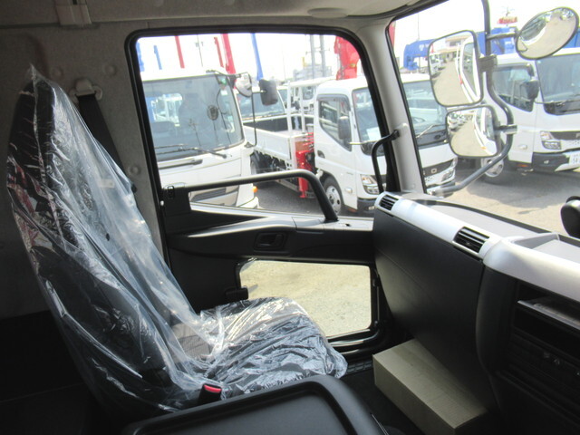 三菱ふそうファイタークレーン4段中型（4t）[写真27]