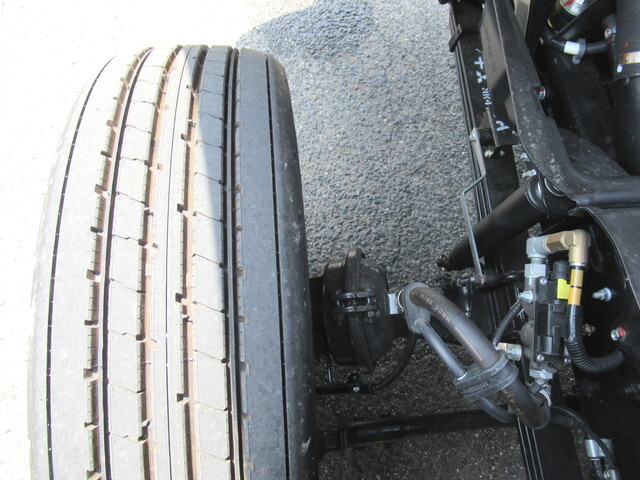 三菱ふそうファイタークレーン4段中型（4t）[写真31]