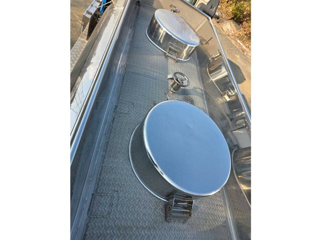 日野レンジャータンク車（タンクローリー）中型（4t）[写真37]