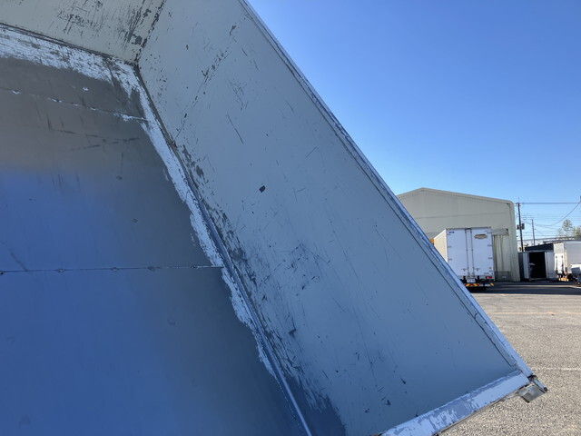 いすゞエルフ深ダンプ（土砂禁ダンプ）小型（2t・3t）[写真15]