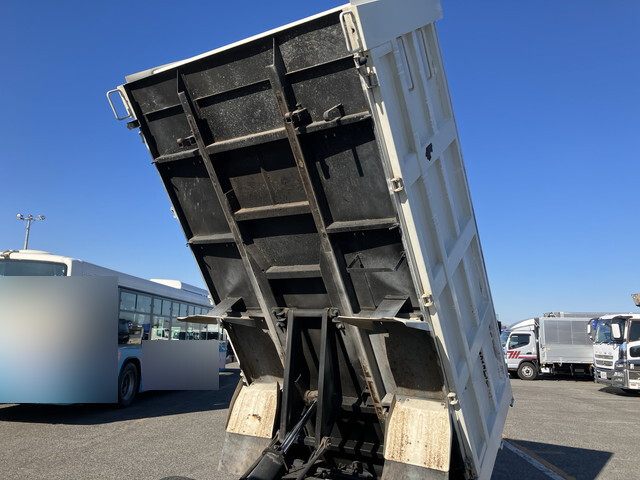 いすゞエルフ深ダンプ（土砂禁ダンプ）小型（2t・3t）[写真17]