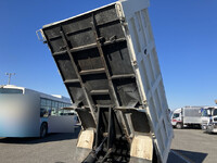 いすゞエルフ深ダンプ（土砂禁ダンプ）小型（2t・3t）[写真18]