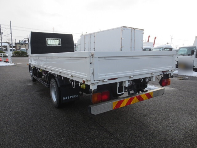 日野レンジャー平ボディ中型（4t）[写真02]