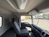 日野レンジャーアルミウイング中型（4t）[写真41]