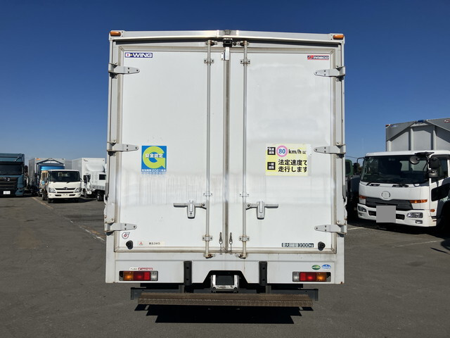 三菱ふそうキャンターアルミウイング小型（2t・3t）[写真11]