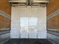 三菱ふそうキャンターアルミウイング小型（2t・3t）[写真18]